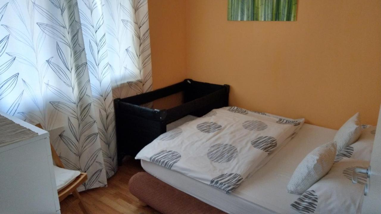 Bamboo Wellness Apartment Шиофок Экстерьер фото